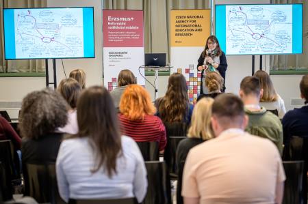 2024_11_26_DZS_YB_2400px-9961