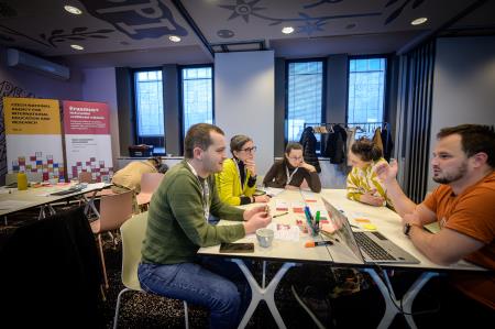 2024_11_27_DZS_youth_boost_MamaShelter_2400px-1335